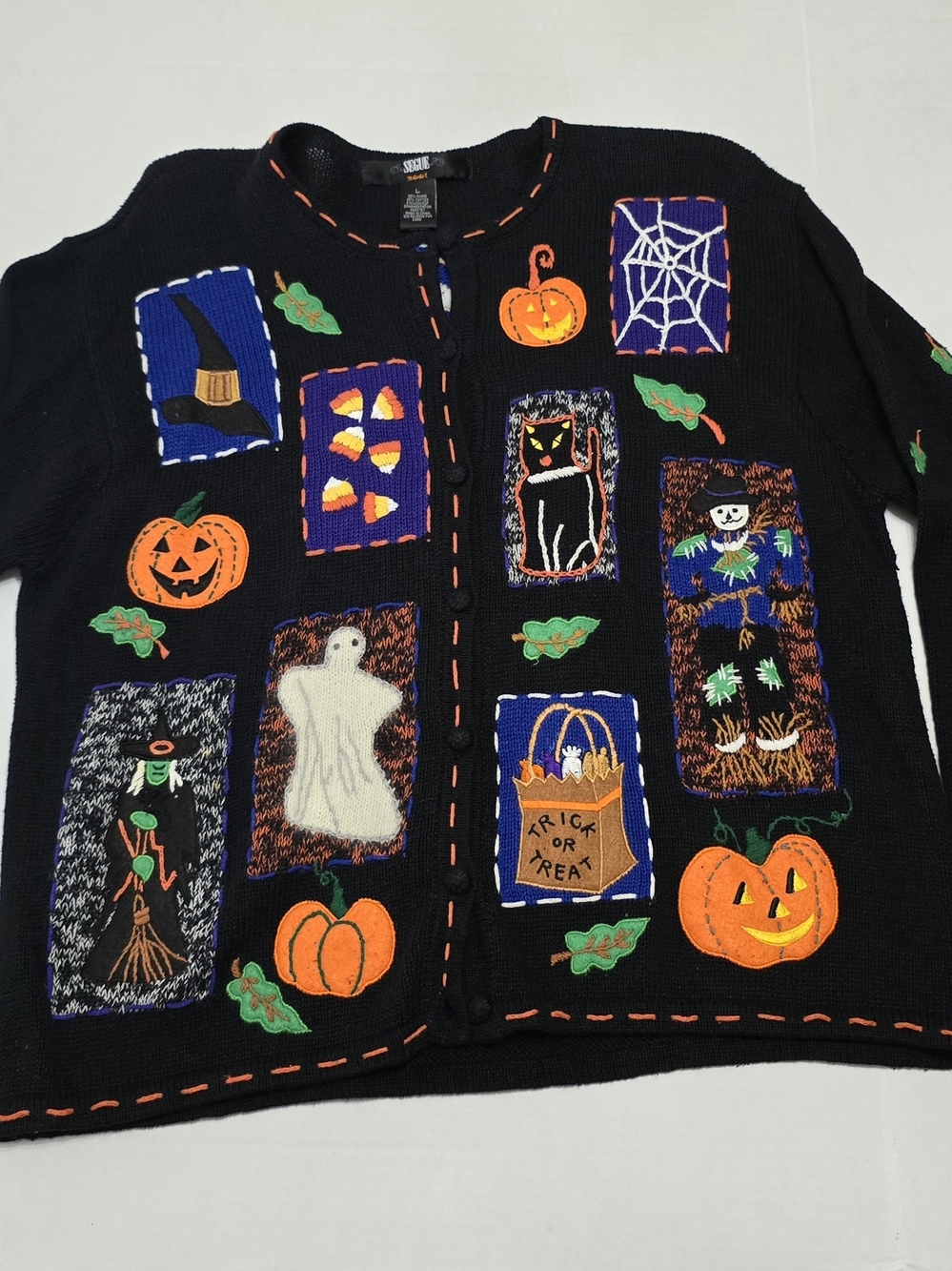 Women's Black Halloween Patchwork Cardigan Sweater - Picture 5 of 5